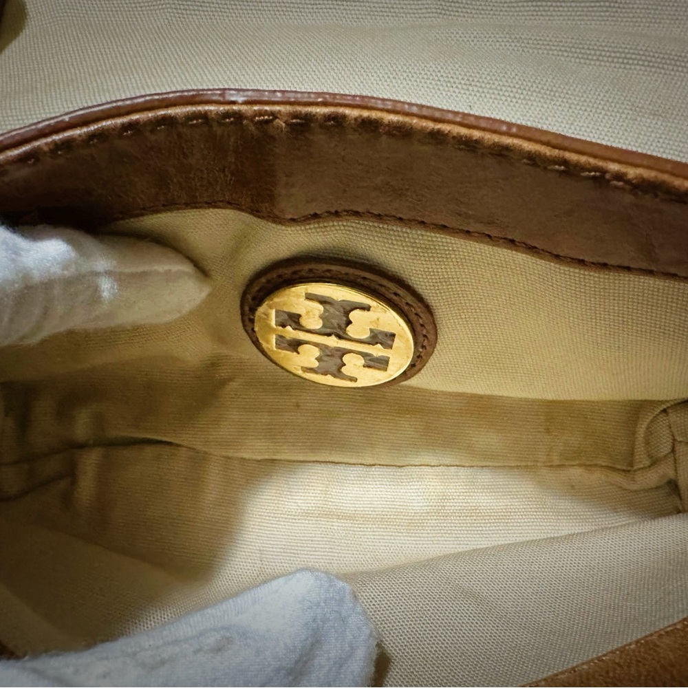 Vintage Tory Burch Tan Leather Mini Bag with Gold Chain - Picture 10 of 13